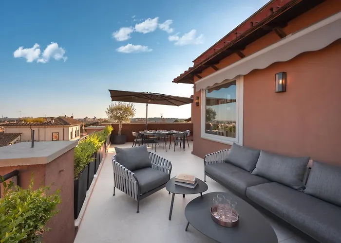 Trevi Iconic View - Luxury Penthouse Rooftop